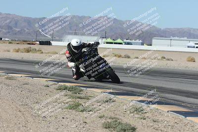 media/Oct-30-2025-Racers Edge (Thu) [[dabbdaf680]]/3-B Group/Session 3 (Turn 15 Inside)/